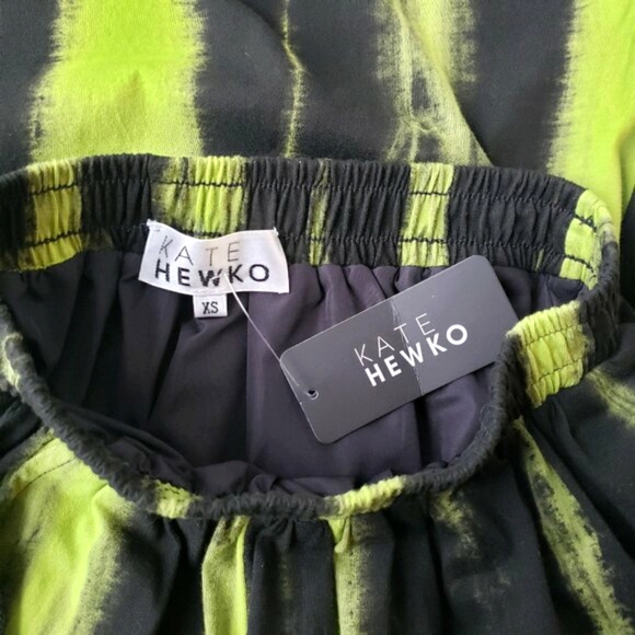 Kate Hewko Black and Neon Lime Long Green Skirt - Picture 4 of 11